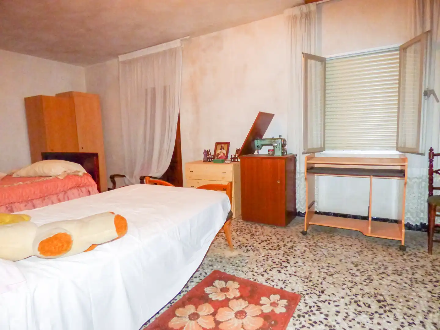 Dormitori de Casa adosada en venda en Sagra amb Jardí privat i Terrassa