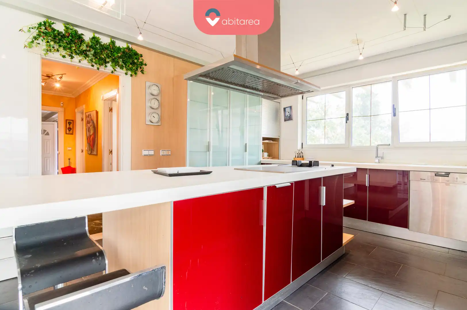 Cocina de Casa o chalet en venta en Santa Cruz de Bezana con Calefacción, Jardín privado y Parquet