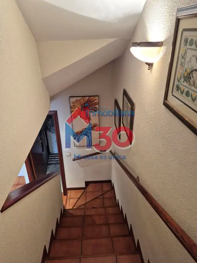 Casa adosada en venda en Miranda de Ebro amb Calefacció, Terrassa i Traster
