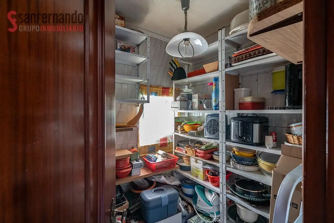 Küche von Haus oder Chalet zum Verkauf in Torrelavega  mit Heizung, Privatgarten und Terrasse