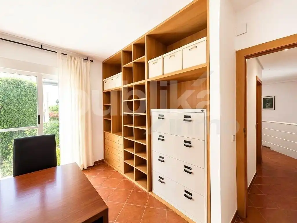 Habitación de Casa o chalet en venta en San Vicente del Raspeig / Sant Vicent del Raspeig con Aire acondicionado, Calefacción y Piscina