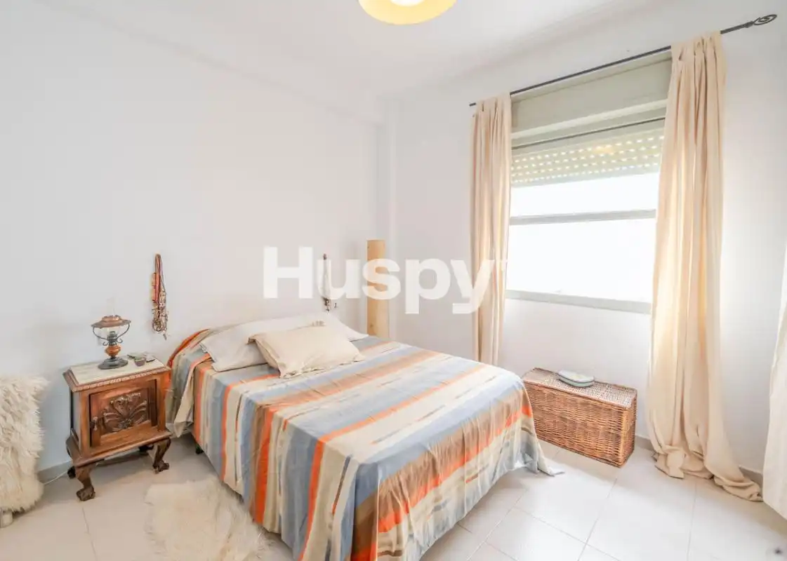 Habitación de Planta baja en venta en Playa de los Locos