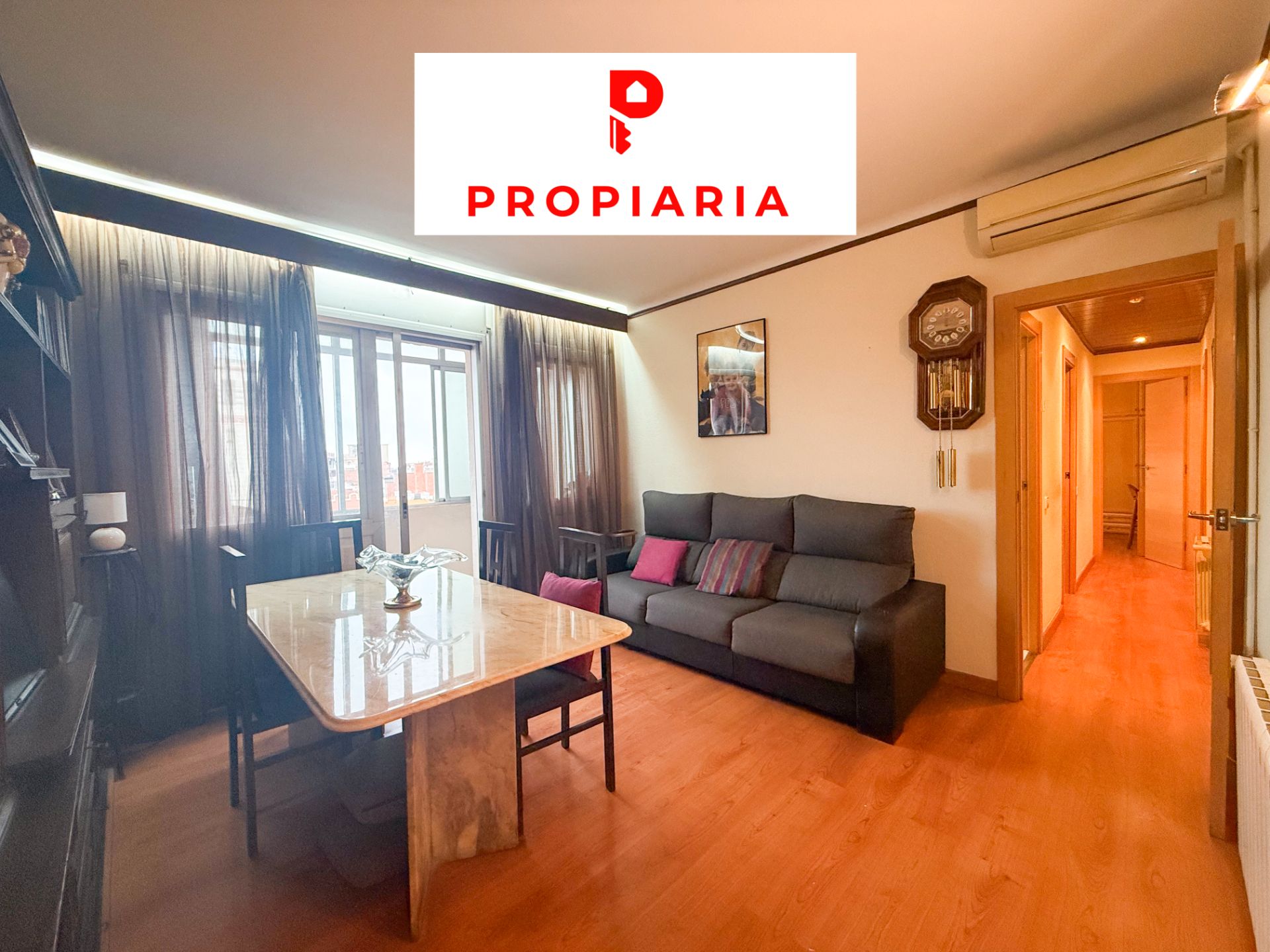 Vista exterior de Pis en venda en Badalona amb Aire condicionat, Calefacció i Parquet