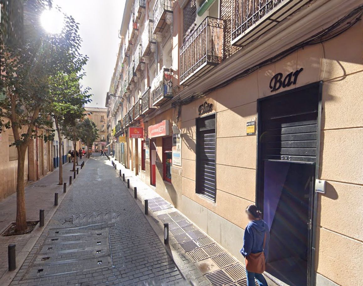 Vista exterior de Piso en venta en  Madrid Capital con Alarma