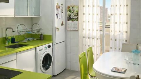 Foto 3 de Piso en venta en Guatemala Kalea, El Pilar, Vitoria - Gasteiz