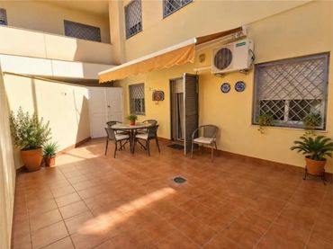Piso con ascensor en venta en Pintor Antonio Fernández Sevilla