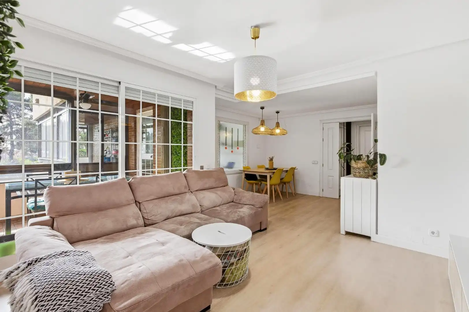 Sala de estar de Piso en venta en Madrid con Aire acondicionado, Calefacción y Jardín privado
