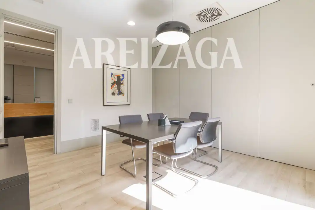 Büro zur Miete in Donostia - San Sebastián  mit Klimaanlage