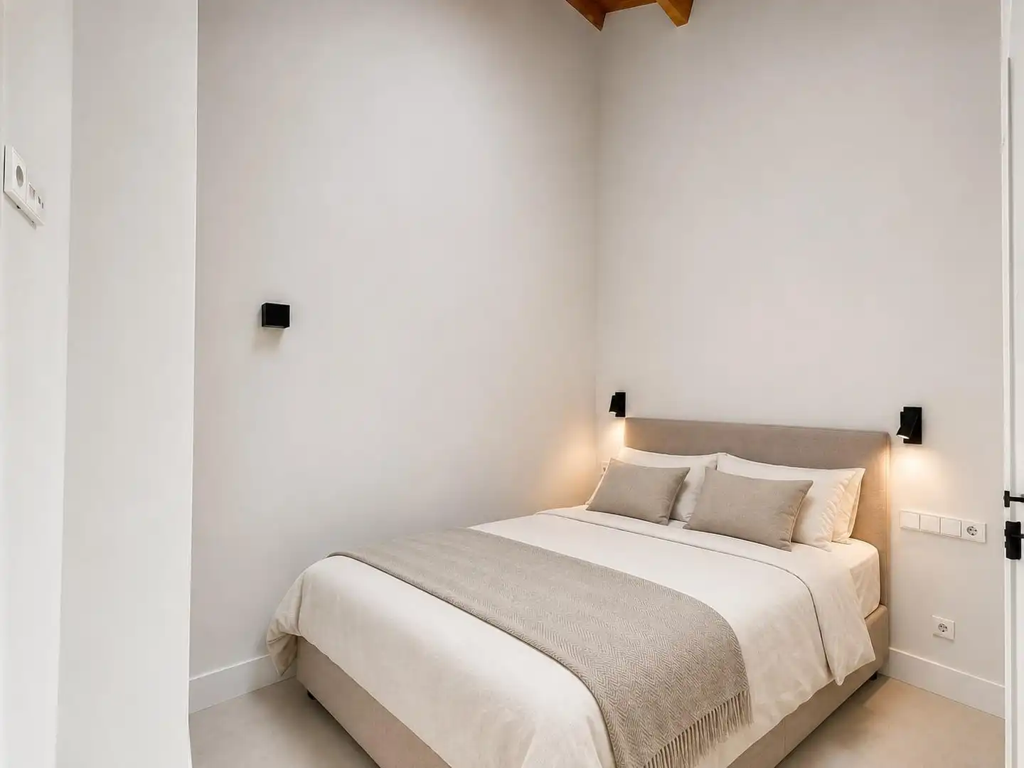 Habitación de Dúplex de alquiler en Torrelodones con Aire acondicionado, Calefacción y Balcón