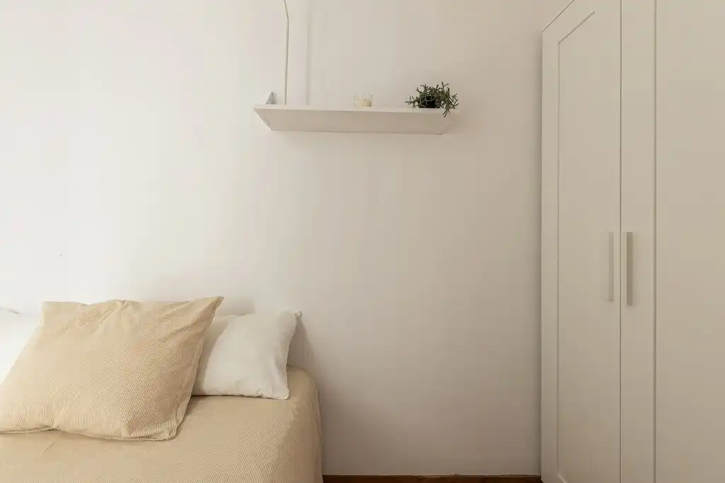 Habitación de Apartamento en venta en Barcelona con Calefacción, Parquet y Balcón