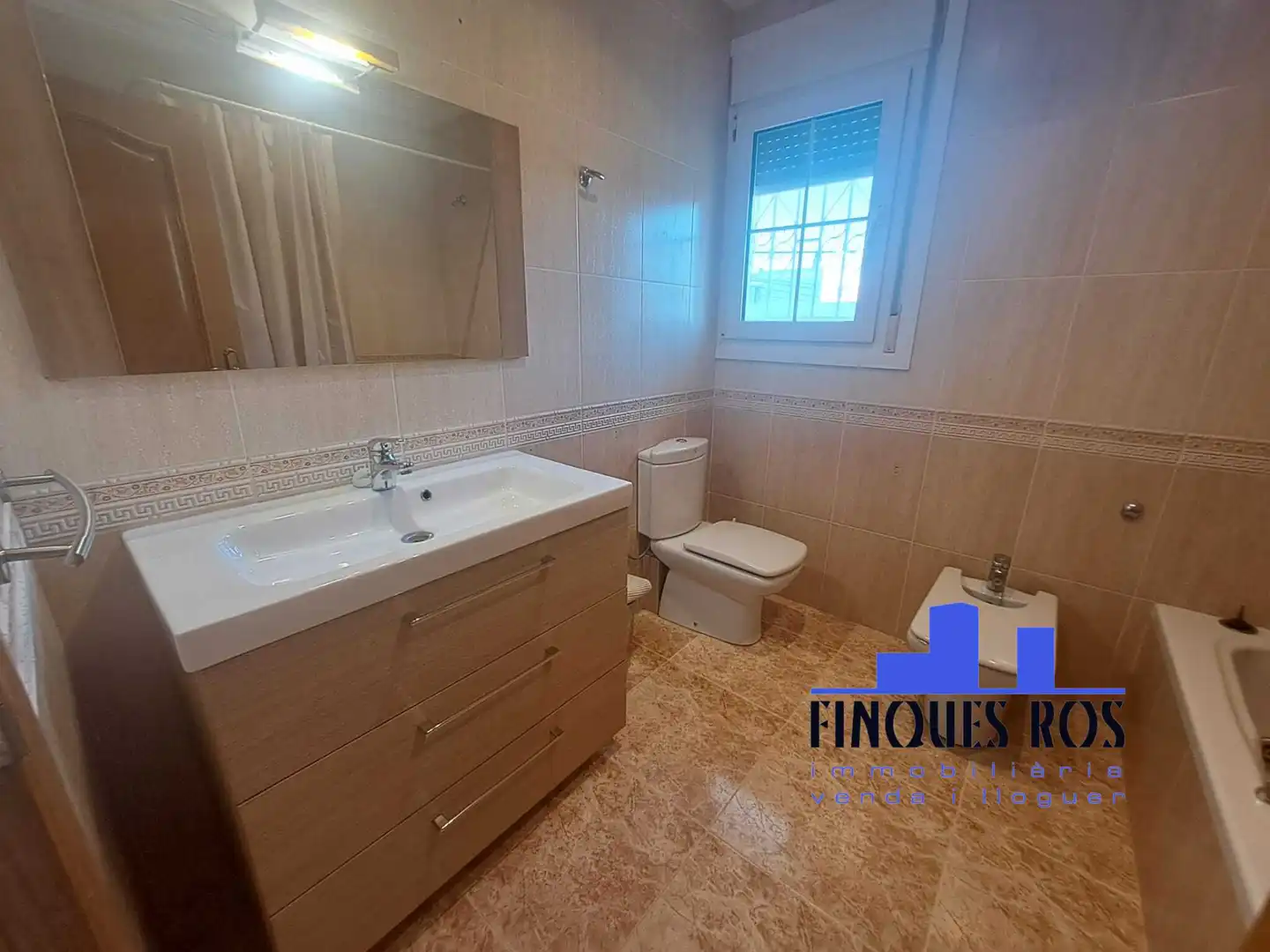 Bathroom of Houses for sale in Vinaròs  with Air Conditioner, Heating and Private garden