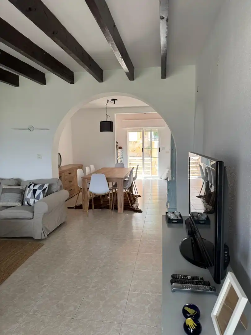 Esszimmer von Haus oder Chalet zur Miete in L'Alfàs del Pi mit Klimaanlage, Heizung und Privatgarten