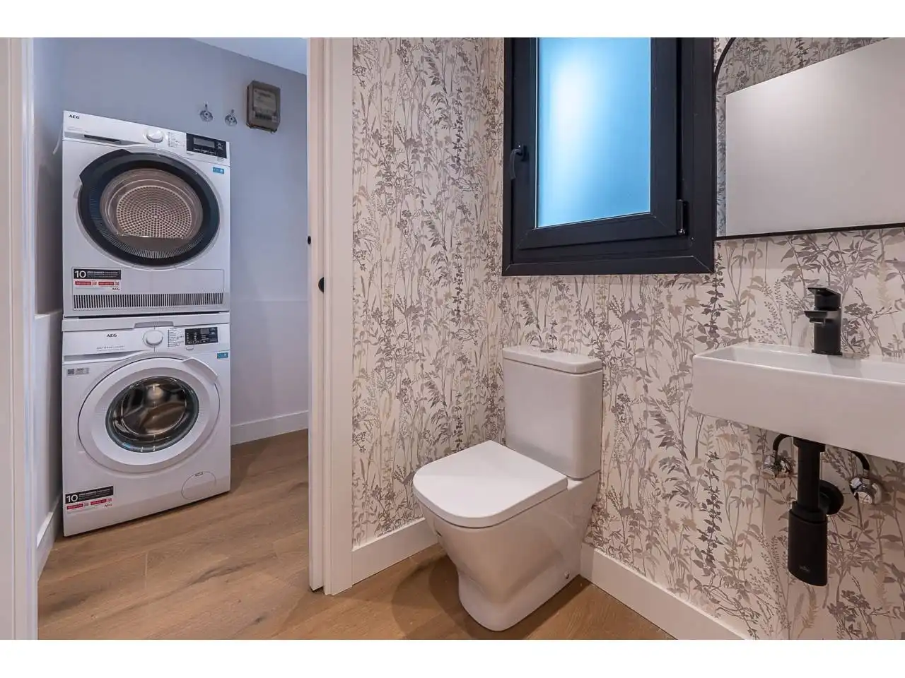 Baño de Piso en venta en Donostia - San Sebastián  con Calefacción, Terraza y Trastero