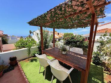 Haus mit Pool zum Verkauf in Fariway Village