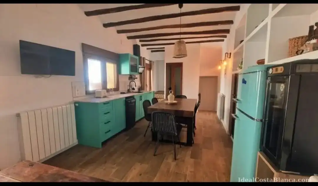 Cocina de Casa adosada en venta en Confrides, Alicante
