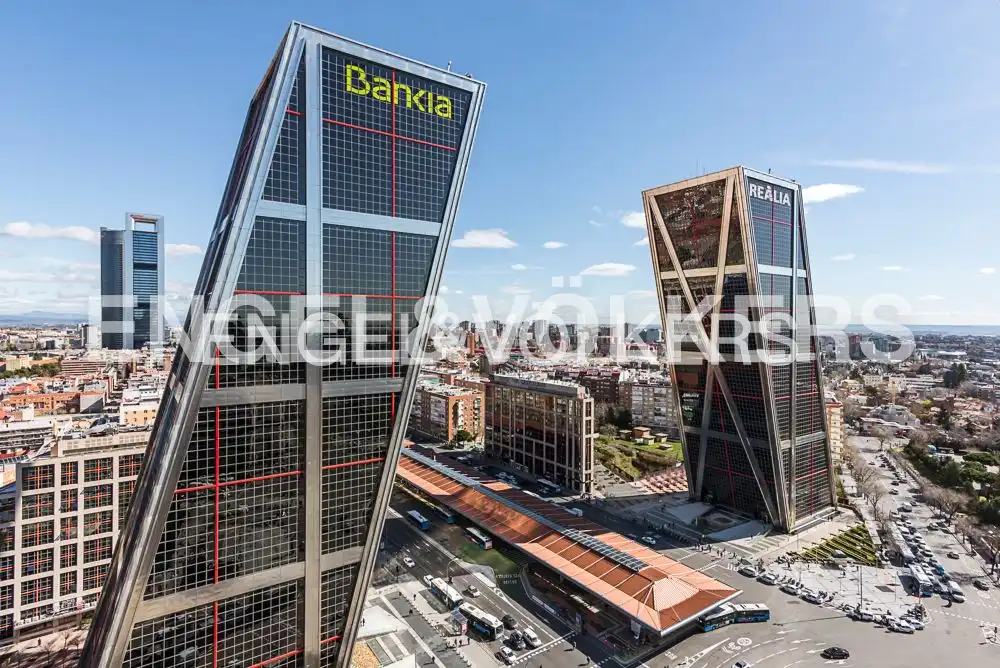 Vista exterior de Piso en venta en Madrid con Aire acondicionado, Calefacción y Amueblado