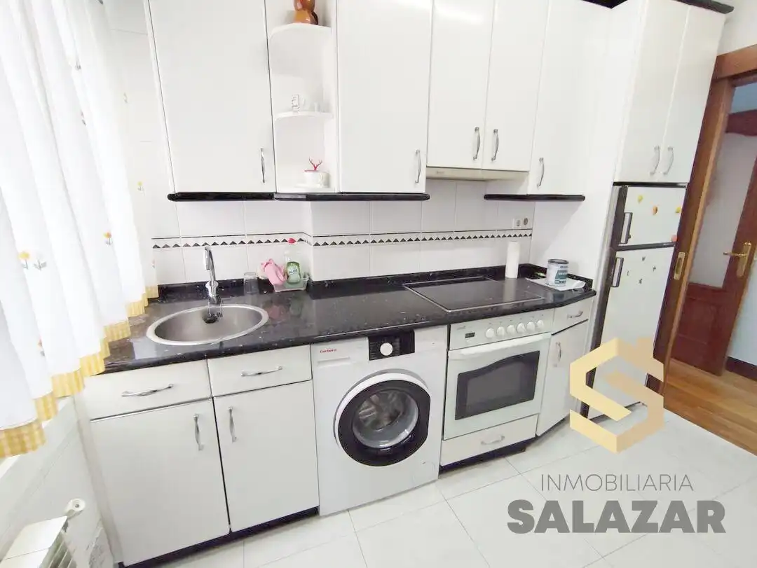 Cocina de Piso en venta en Bilbao  con Calefacción