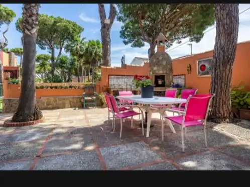 Chalet con jardín en venta en Calle  caballa 0, imagen 6