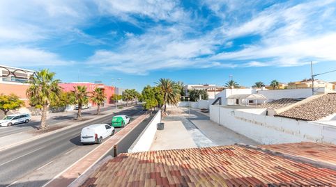 Foto 2 de Casa o chalet en venta en Avenida Locutor Vicente Hipolito, Alicante Golf, Alicante / Alacant