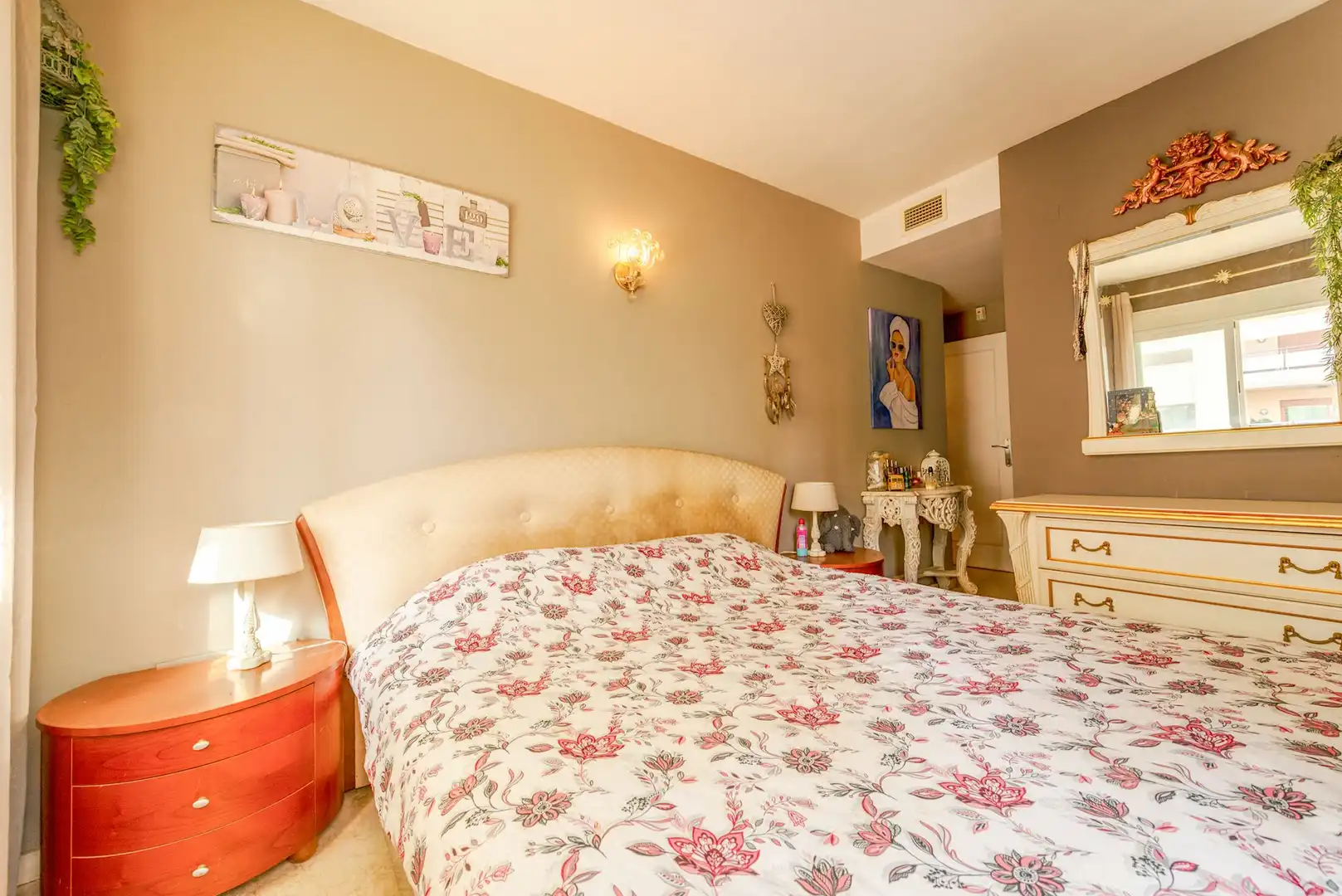 Dormitori de Apartament en venda en Marbella amb Terrassa