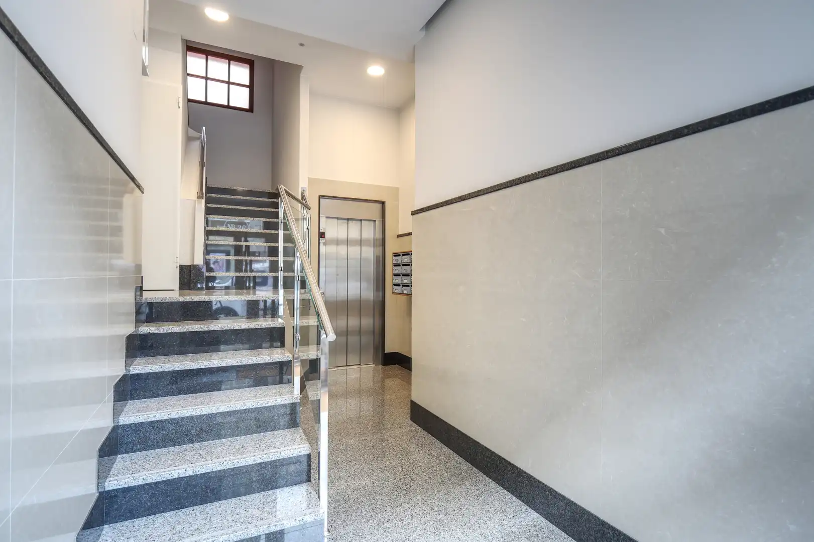 Piso en venta en A Coruña Capital  con Calefacción, Parquet y Amueblado