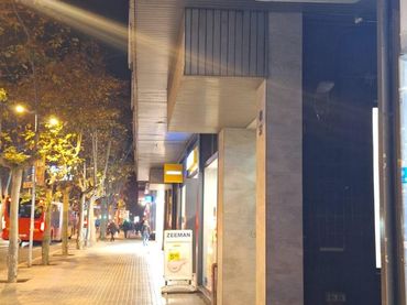 Motorradstellplatz zur Miete in Avenida AVD, BARBERÀ