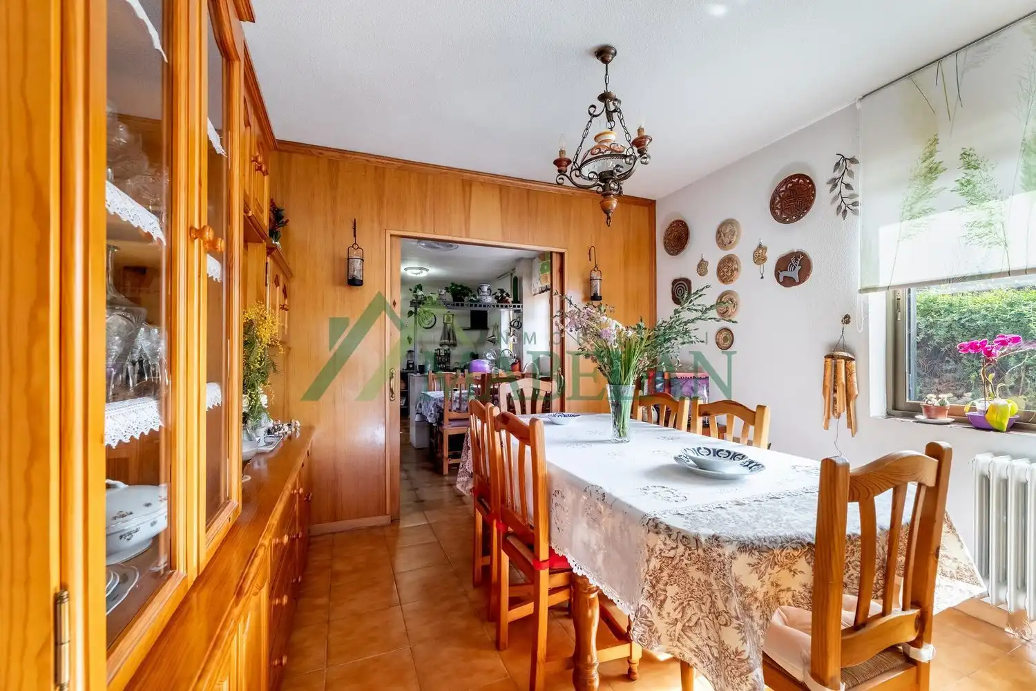 Menjador de Casa o xalet en venda en Las Rozas de Madrid amb Aire condicionat, Calefacció i Jardí privat