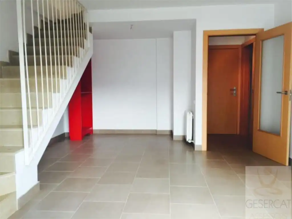 Maisonette zum Verkauf in Rubí mit Terrasse und Balkon