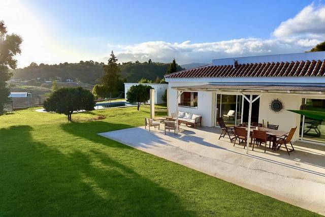 Casa-chalet en Venta en El Velerín