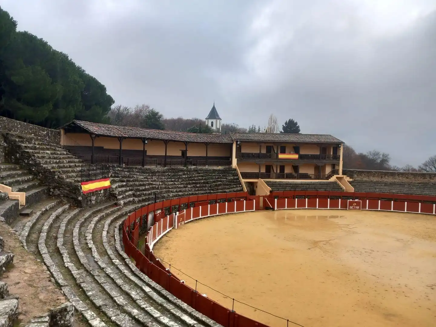 Vista exterior de Casa adosada en venda en Béjar