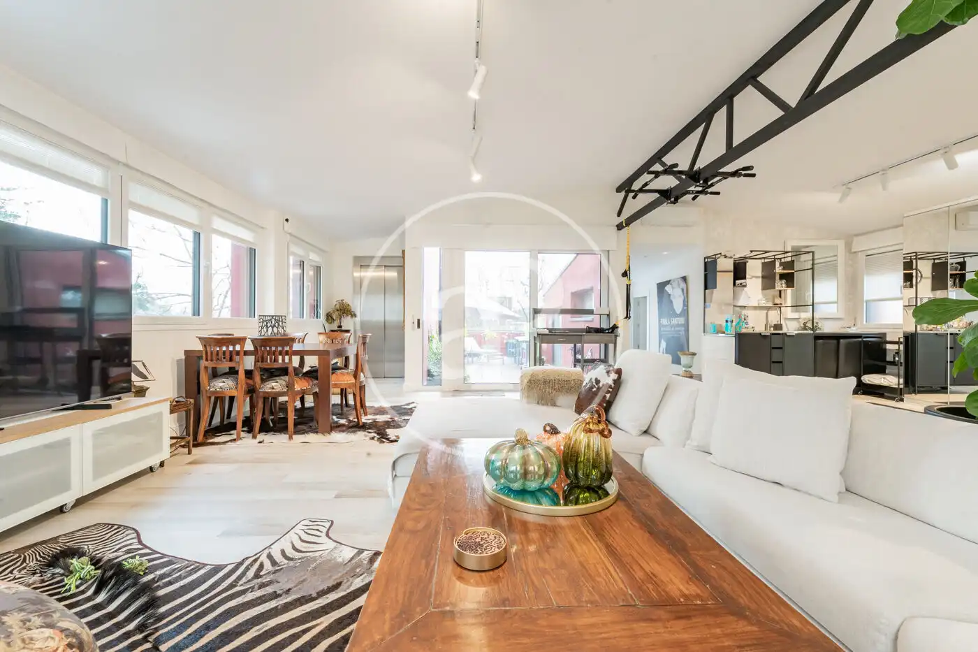 Wohnzimmer von Haus oder Chalet zum Verkauf in Madrid mit Klimaanlage, Heizung und Privatgarten