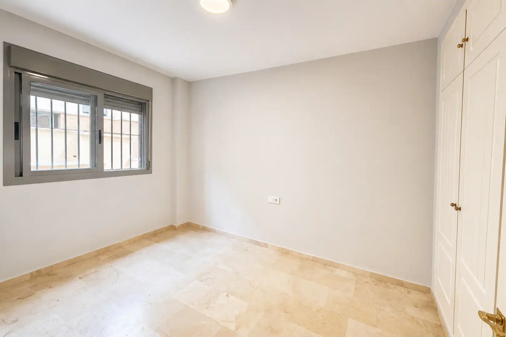 Apartments for sale in Marbella  with Air Conditioner, Terrace and Swimming Pool