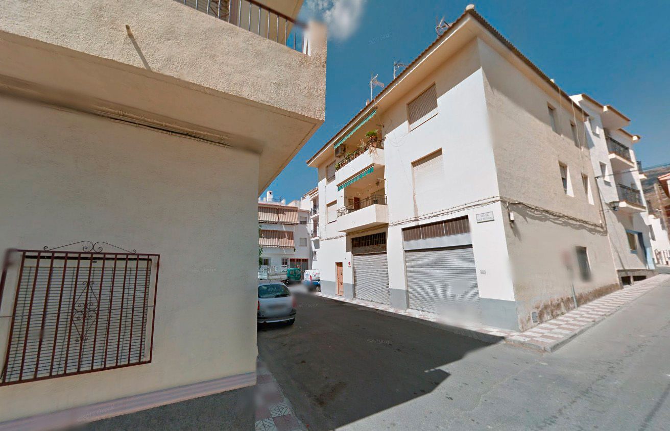 Vista exterior de Pis en venda en Órgiva