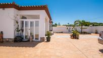 Exterior view of House or chalet for sale in Chiclana de la Frontera  with Private garden, Terrace and Storage room