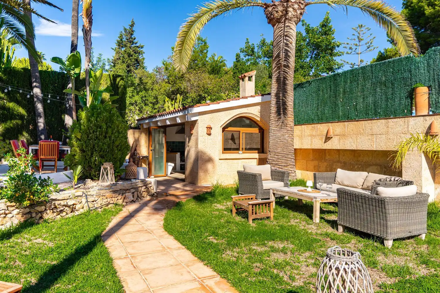 Chalet con piscina en venta en Coloma, imagen 25