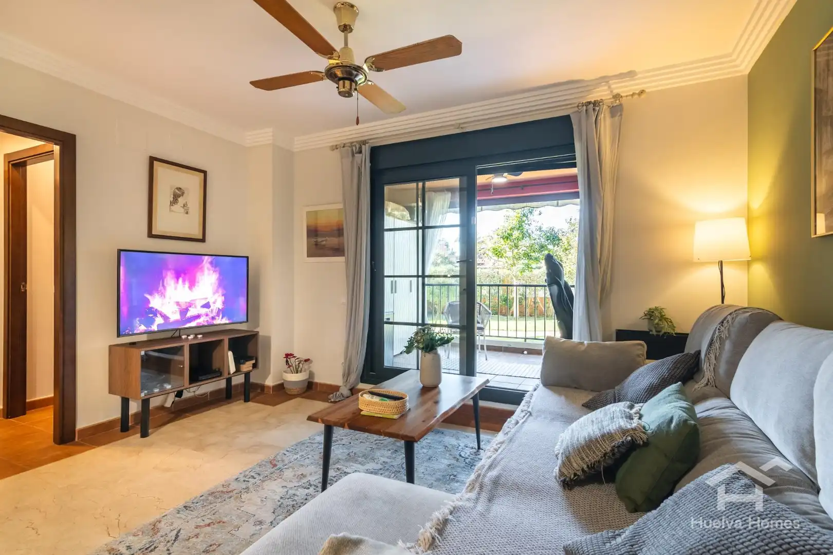 Sala d'estar de Apartament en venda en Ayamonte amb Aire condicionat, Calefacció i Jardí privat