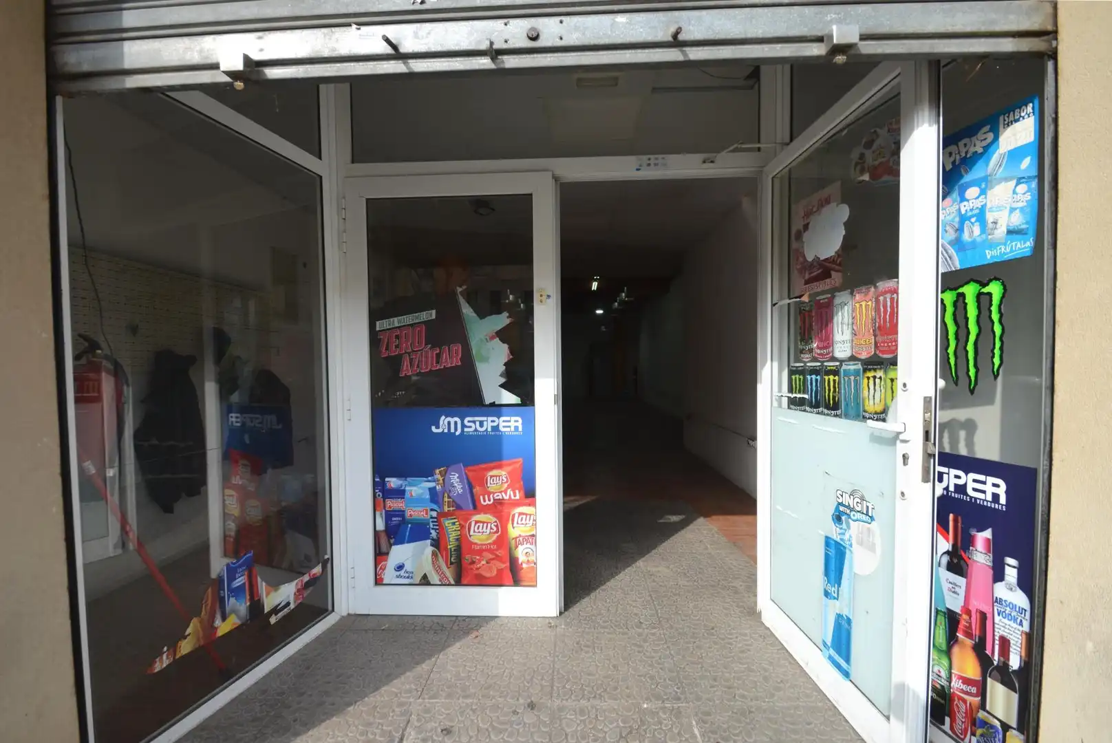 Local de alquiler en Vilanova i la Geltrú