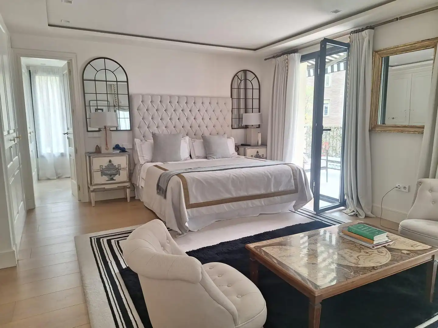 Schlafzimmer von Haus oder Chalet zur Miete in Madrid mit Klimaanlage, Heizung und Privatgarten
