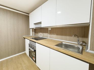 Piso con ascensor en venta en Reyes Católicos