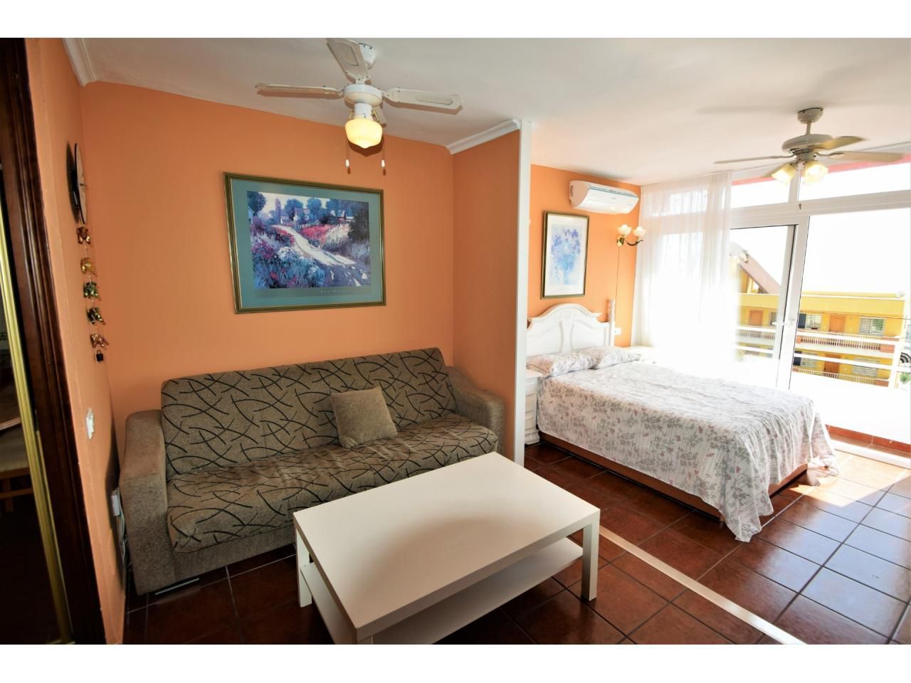 Bedroom of Study for sale in Torremolinos  with Terrace and Community pool