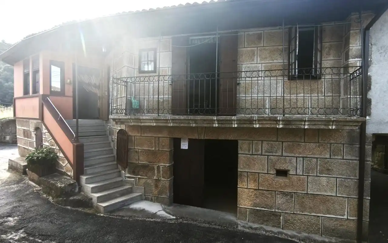 Casa rústica con terraza en venta en LUGAR DE PICORNIO, imagen 12