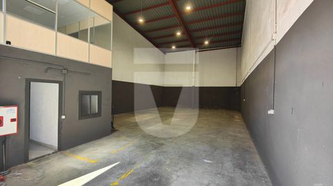 Foto 2 von Fabrikhallen zur Miete in Passatge Til·lers, 9, Montgat, Barcelona