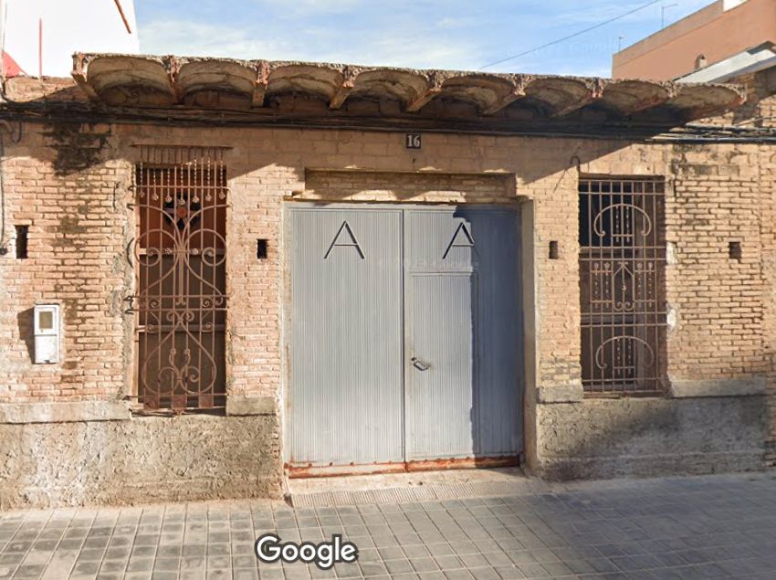 Vista exterior de Nau industrial en venda en  Valencia Capital