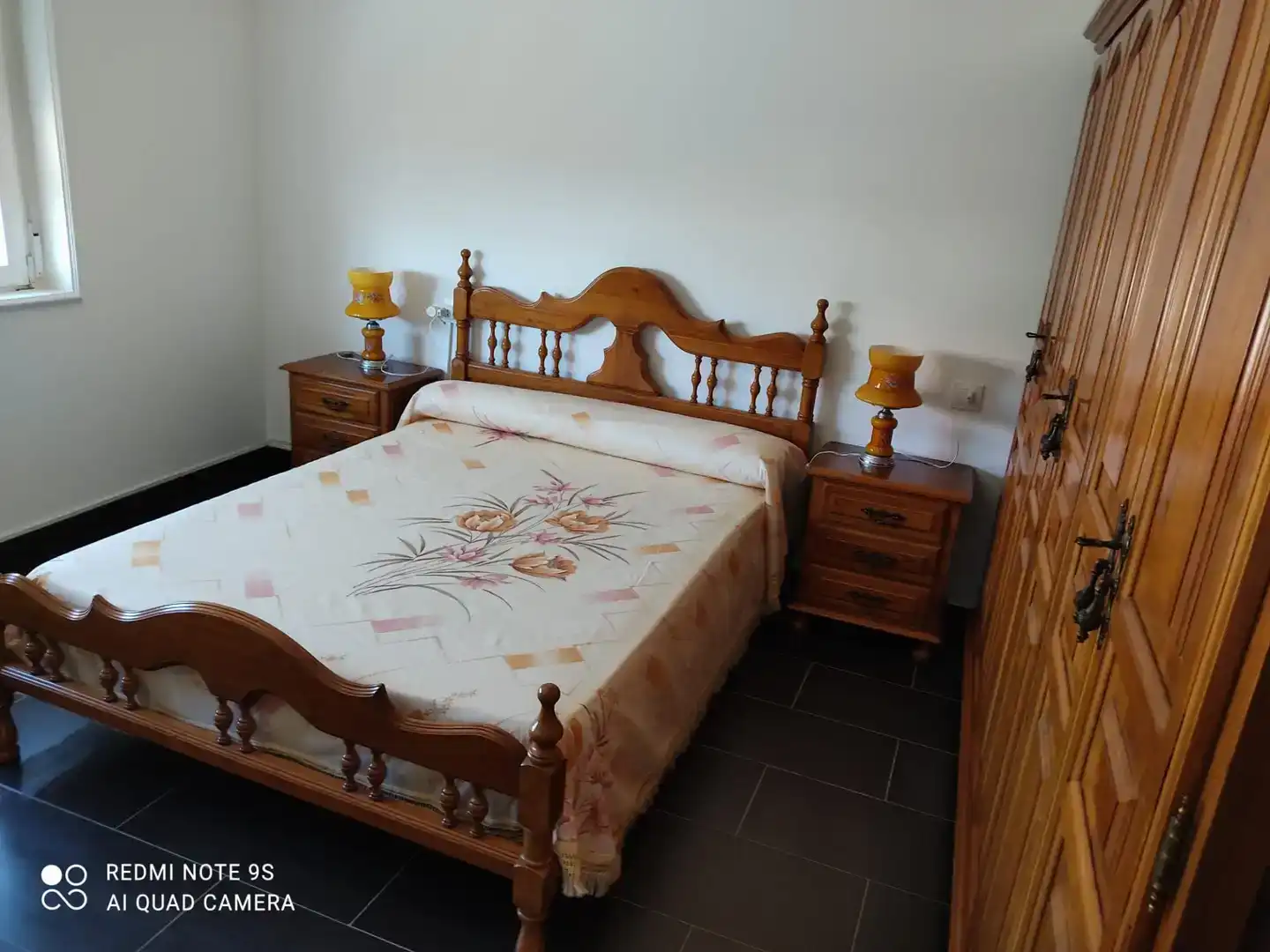 Schlafzimmer von Wohnung zur Miete in Carnota mit Möbliert, Ofen und Waschmaschine