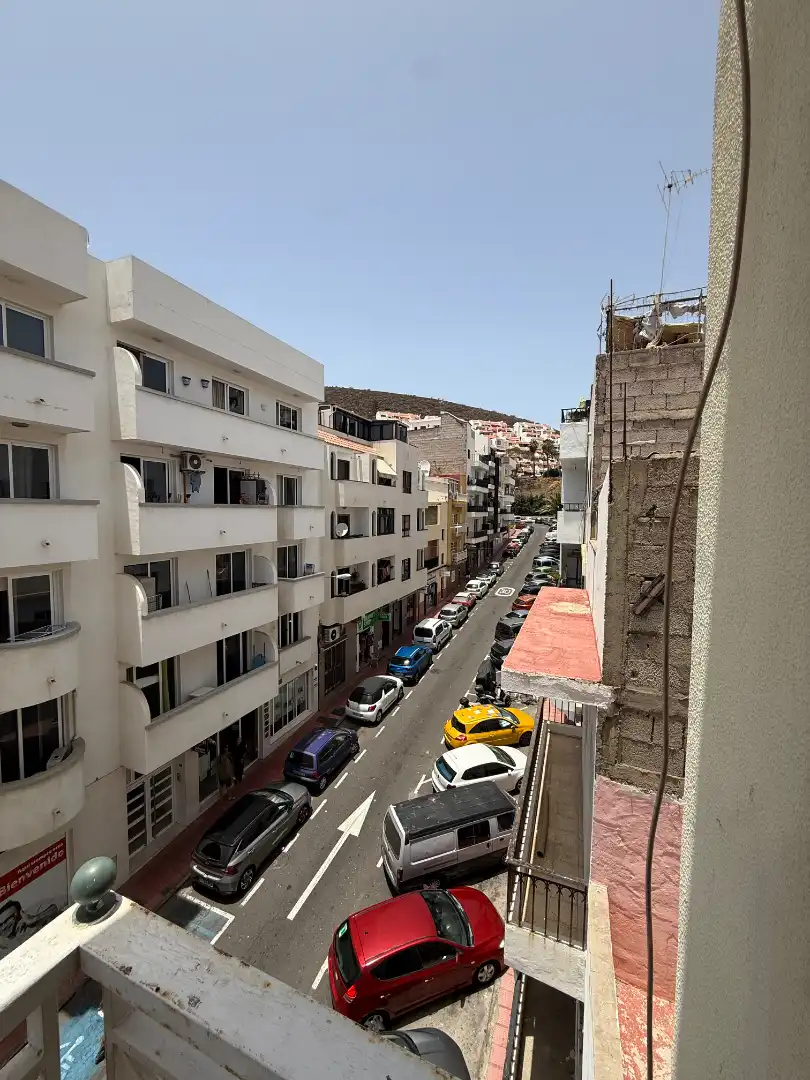 Vista exterior de Piso en venta en Arona con Horno, Microondas y Balcón