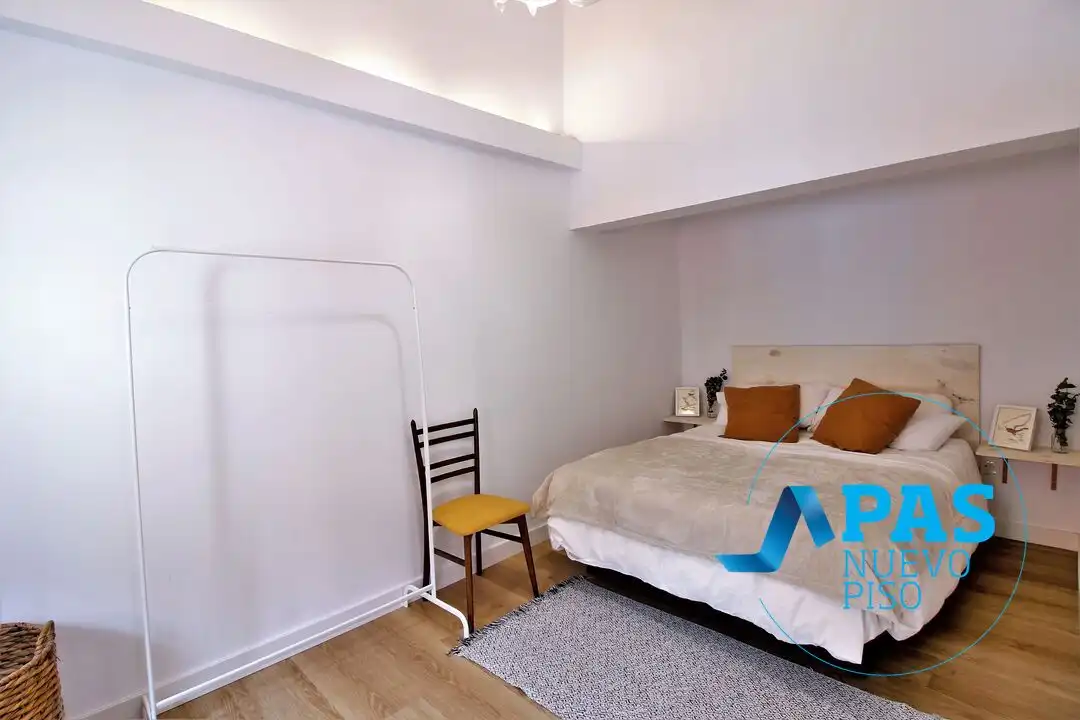 Habitación de Piso en venta en Santander con Amueblado, Balcón y Alarma
