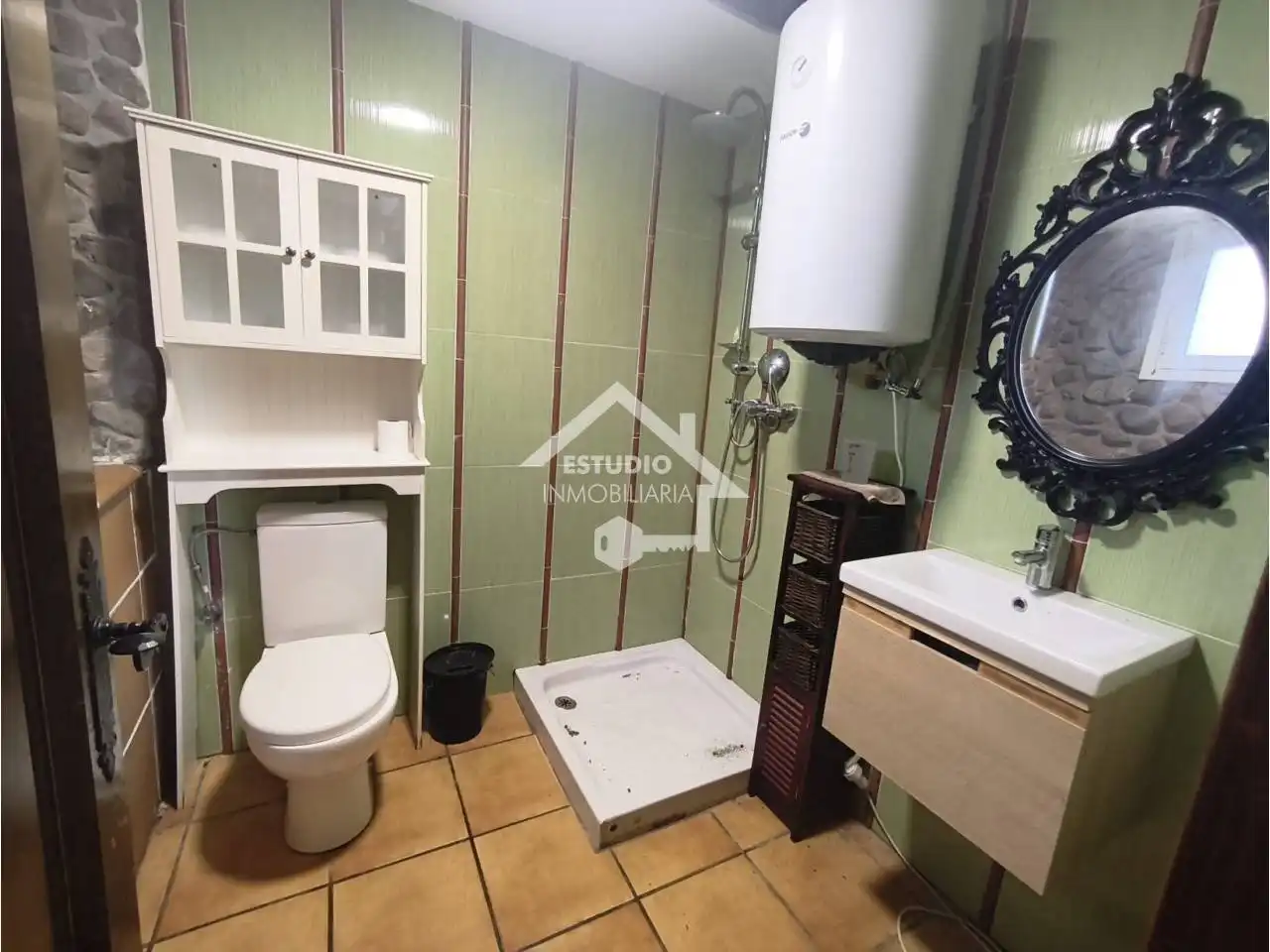 Bany de Casa o xalet en venda en Villar de Torre amb Aire condicionat, Calefacció i Jardí privat