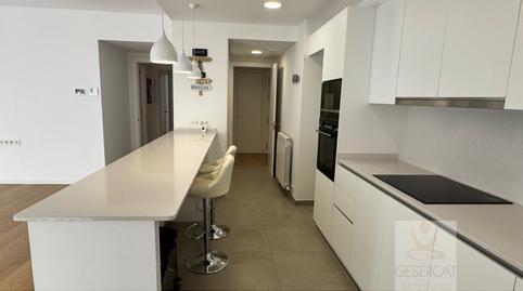 Foto 3 de Piso de alquiler en Calle Pere Calders, Volpelleres, Sant Cugat del Vallès