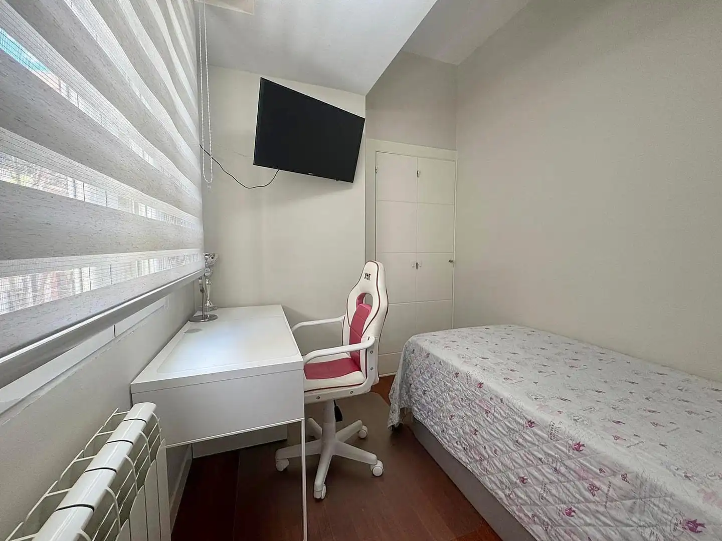 Schlafzimmer von Wohnung zur Miete in Madrid mit Klimaanlage und Heizung