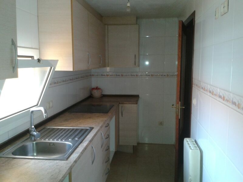 Kitchen of Flat for sale in Figueres  with Heating